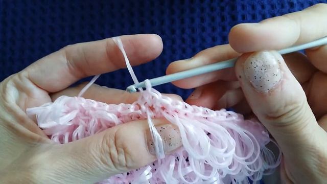 Вытянутые петли крючком ПРОЧНЫЕ за заднюю стенку смотреть онлайн