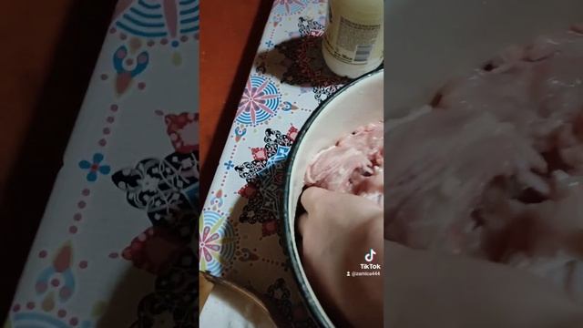 Как правильно подготовить курицу, куриное мясо к шашлыка 2 часть! смотреть онлайн