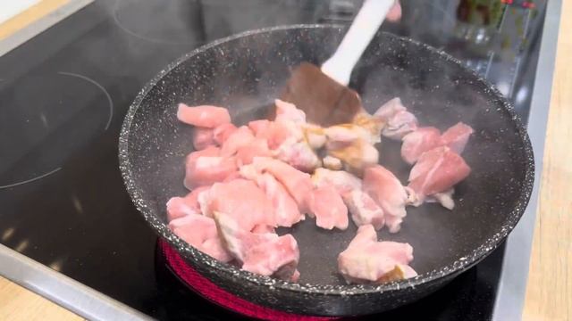 ЗАПЕКАНКА | КАРТОШКА С МЯСОМ И ГРИБАМИ | МЯСО С КАРТОШКОЙ В ДУХОВКЕ #картошкавдуховке #картошка смотреть онлайн