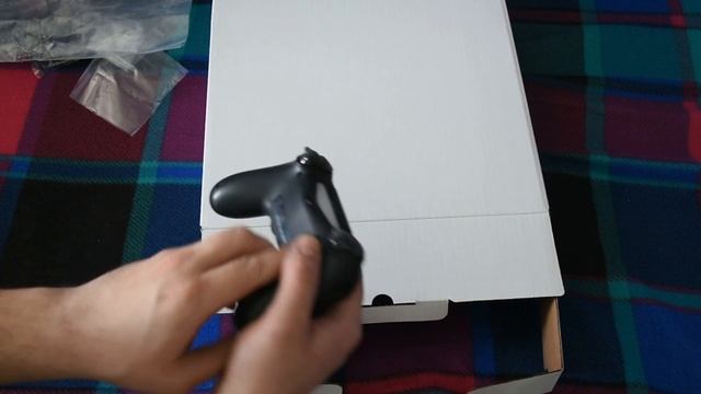 Распаковка Sony Playstation 4 1ТБ
