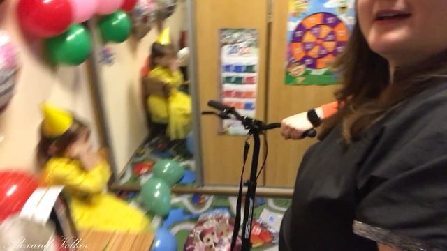 День рождение доченька. Deaf смотреть онлайн