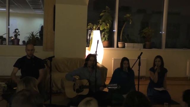 Kirtan. Guru Brahma Guru Vishnu Guru Deva Maheshvara Mantra. Dmitry Alwar. Bhakti Marga смотреть онлайн