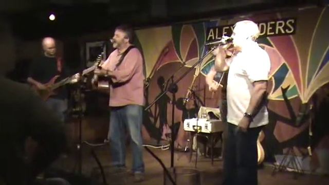 Johnny Cash - Folsom Prison Blues - The Root Chords with David Burton & Bod смотреть онлайн
