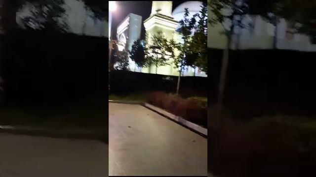 9 сентября 2023 г.Очень красивый фонтан в парке у Мечети имени Пророка Мухаммада г Шали, Чечня смотреть онлайн