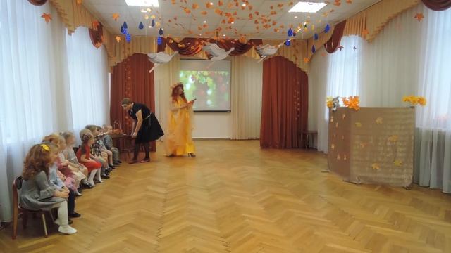 праздник осени дет.сад 82 Группа колобки смотреть онлайн