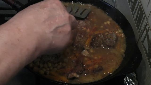 Плов, говядина, грибы, нут, три злака смотреть онлайн