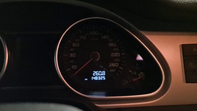 Audi Q7 Какое масло заливаю в двигатель Расход масла при пробеге 150 т км смотреть онлайн