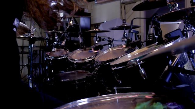 Paramore - Misery Blast Beats смотреть онлайн