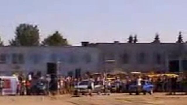 Дэу ланос и запорожец.3GP смотреть онлайн