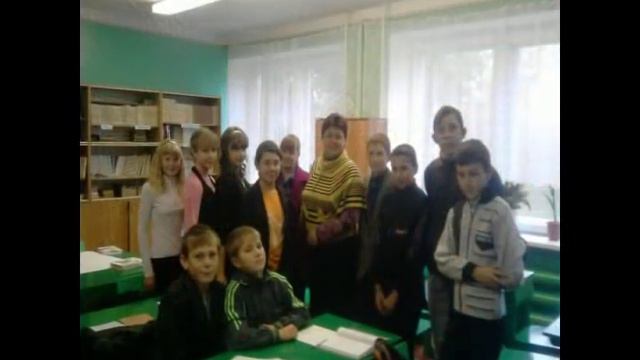 День учителя в МОУ СОШ с. Большая Ижмора 2011.wmv смотреть онлайн