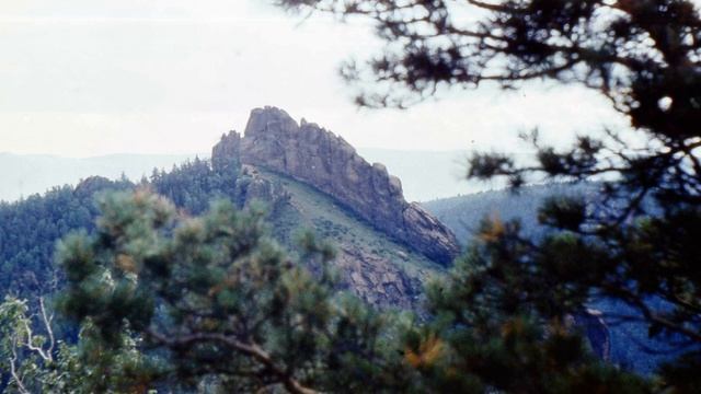 Дороги зовут. Авторская, туристическая песня под гитару о дорогах, горах и прекрасных местах. смотреть онлайн