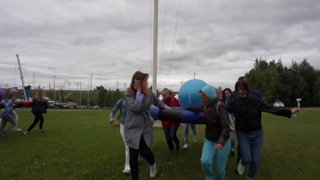Сеть стоматологических клиник и медицинских центров "Блеск" празднует "День медицинского работника" смотреть онлайн
