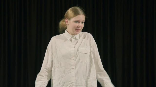 Реднева Варвара читает отрывок из стихотворения Д. Кедрина "Сводня", октябрь 2023 смотреть онлайн