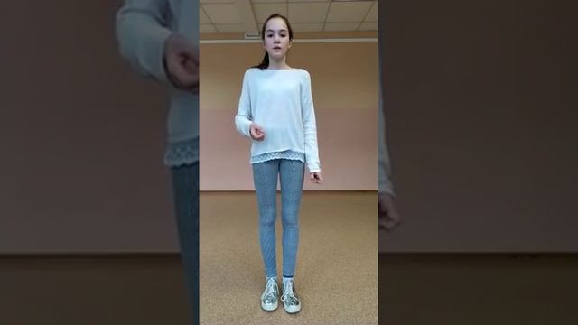 #ЖиваяКлассика Рыжова София «Я помню чудное мгновенье» смотреть онлайн