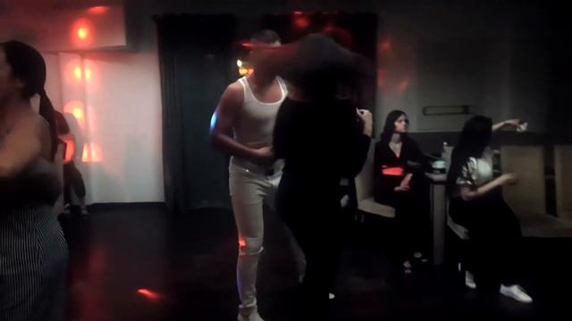 Party Bachata - Kseniia & Vania / Бачата - Ксения и Ваня Вечеринка. смотреть онлайн