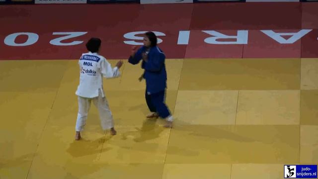 Judo 2015 Grand Slam Paris: Munkhbat (MGL) - Sahin (TUR) [-48kg] смотреть онлайн