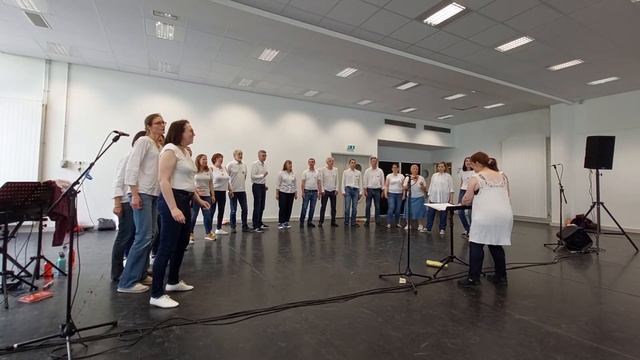 Choeur à prendre - Tête en l'air смотреть онлайн