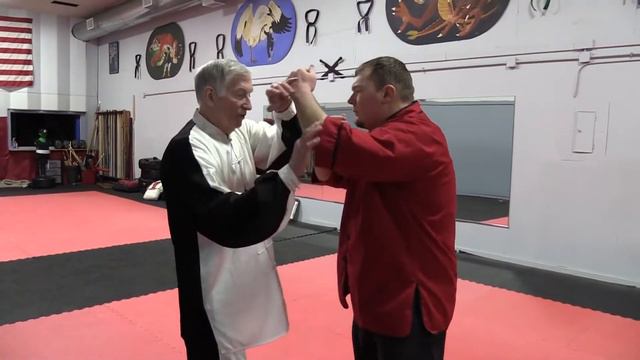What Does Double-Weighted Mean in Tai Chi? смотреть онлайн