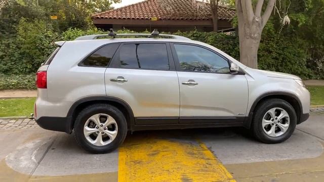 Kia Sorento 2013 Plata смотреть онлайн