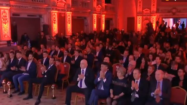 Кирил Десподов е футболист номер 1 на България за 2018 година смотреть онлайн