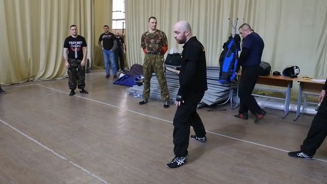 Стойки, сектора, шаг-удар. Секреты ножевого боя. Knife fighting S.P.A.S. смотреть онлайн
