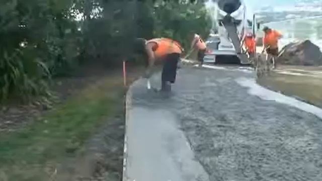 Виброрейка Enar Tornado в работе!