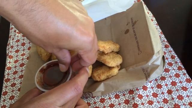 Burger King's 10 Piece Nuggets Review смотреть онлайн