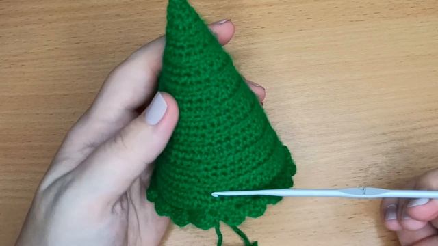 ЁЛОЧКА КРЮЧКОМ ? МАСТЕР КЛАСС смотреть онлайн