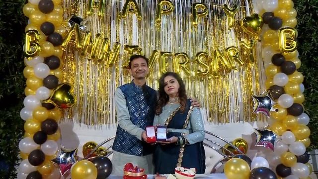 Lots Of Fun While Playing Games - Cool Surprises And Poems - 25th Anniversary of Mom & Dad смотреть онлайн