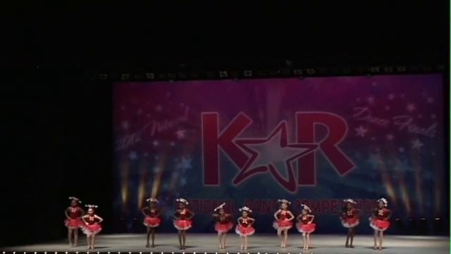 The Peppermint Twist - The Dance Factory Inc. смотреть онлайн