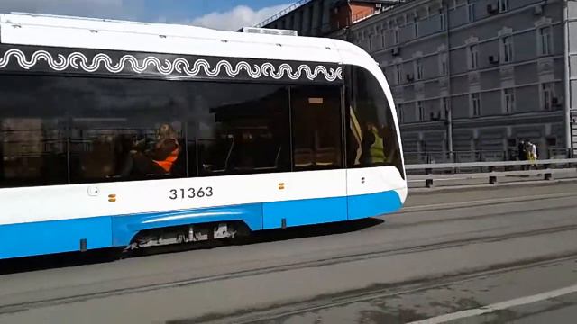 Трамвай 71-931 Витязь-Москва номер 31363. Нет посадки. смотреть онлайн