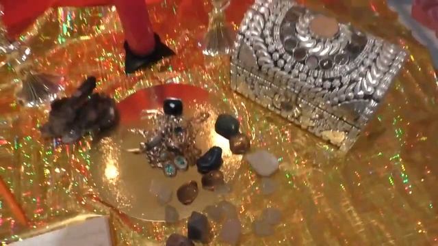 КАРАВАН БОГАТСТВА ДЛЯ ВСЕХ ➤ ВЕДЬМИНА ИЗБА ИНГА ХОСРОЕВА смотреть онлайн