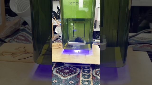 Laser Engrave Wooden Flowers with xTool F1 Laser Engraver and Slide Extension смотреть онлайн