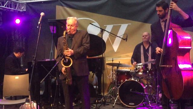 Scott Hamilton- The shadow of your smile смотреть онлайн