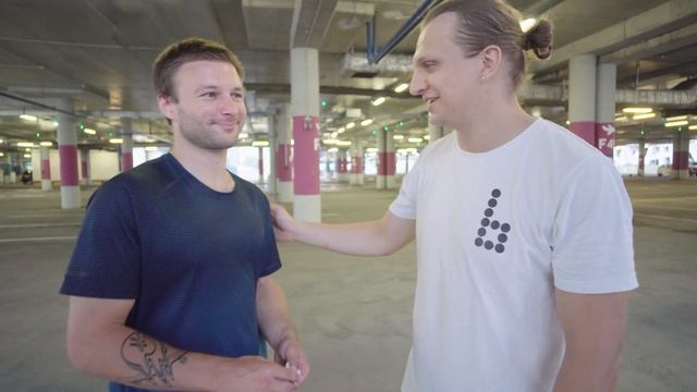 МАССОВАЯ ТРЕНИРОВКА ПО СКЕЙТБОРДИНГУ смотреть онлайн