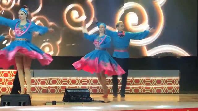Russian dance смотреть онлайн