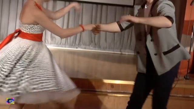 ЛИТЕРАТУРНО-МУЗЫКАЛЬНАЯ ГОСТИНАЯ 2019 8 МАРТА ГБОУ ШКОЛА №1355 ЮЖНОЕ БУТОВО смотреть онлайн