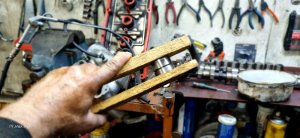 Инструмент для разборки гидрокомпенсаторов змз 409