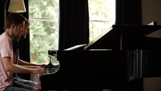 Lady Gaga Million Reasons Piano Duet (Cover) смотреть онлайн