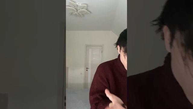 Patrick Bateman Haircut смотреть онлайн