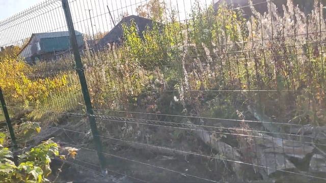 Монтаж забора из свароной сетки. 3D забор. Работы закончены. смотреть онлайн