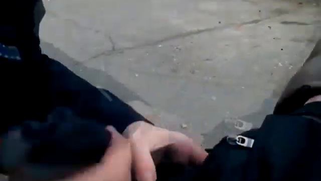 у меня руки заняты смотреть онлайн