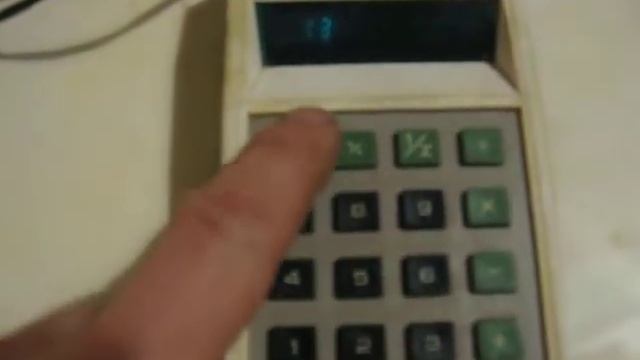 Калькулятор Электроника Б3-09М смотреть онлайн