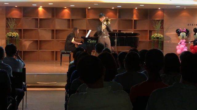 Astor Piazzolla - Oblivion for Trombone and Piano （皮亞佐拉：遺忘 / 長號獨奏：黃紹桐） смотреть онлайн