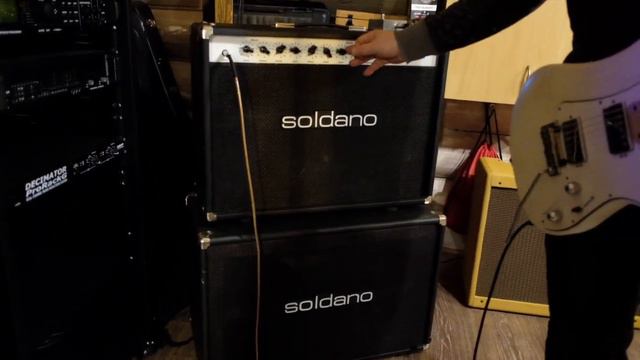 Fender Tweed vs Soldano Reverb-o-Sonic смотреть онлайн