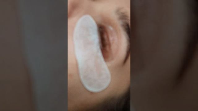 Правильная выкладка ресниц при Ламинировании. смотреть онлайн