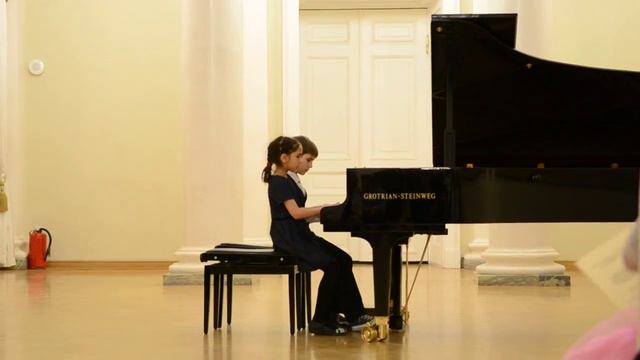 Г.Портнов - «Милая крошка» из цикла «Моцарт улыбается». Исполняют Эрик и Лея смотреть онлайн