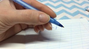 Как научить ребенка правильно писать левой рукой.