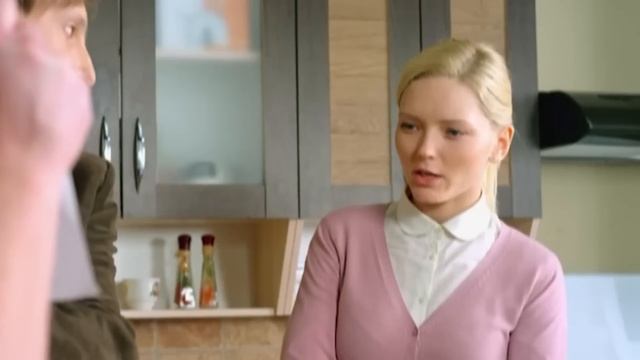 БЕЗ КОТА И ЖИЗНЬ НЕ ТА! КАК ОДИН КОТ ПЕРЕВЕРНУЛ ЖИЗНЬ СЕМЬИ! Полосатое счастье. Русский Канал