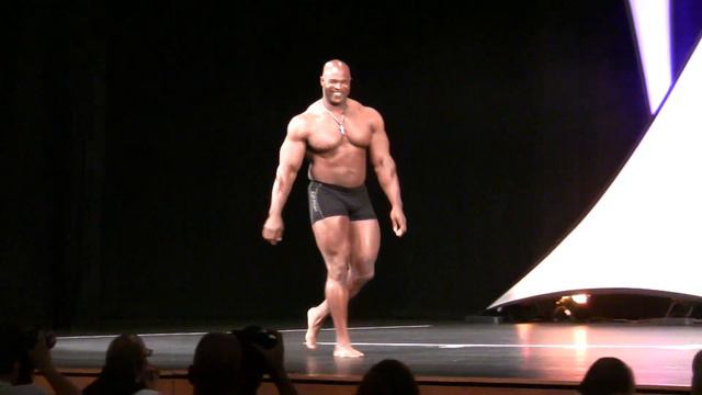 IFBB Pro Ed Nunn Guest Posing at The 2013 Dexter Jackson Classic Bodybuilding Championship смотреть онлайн